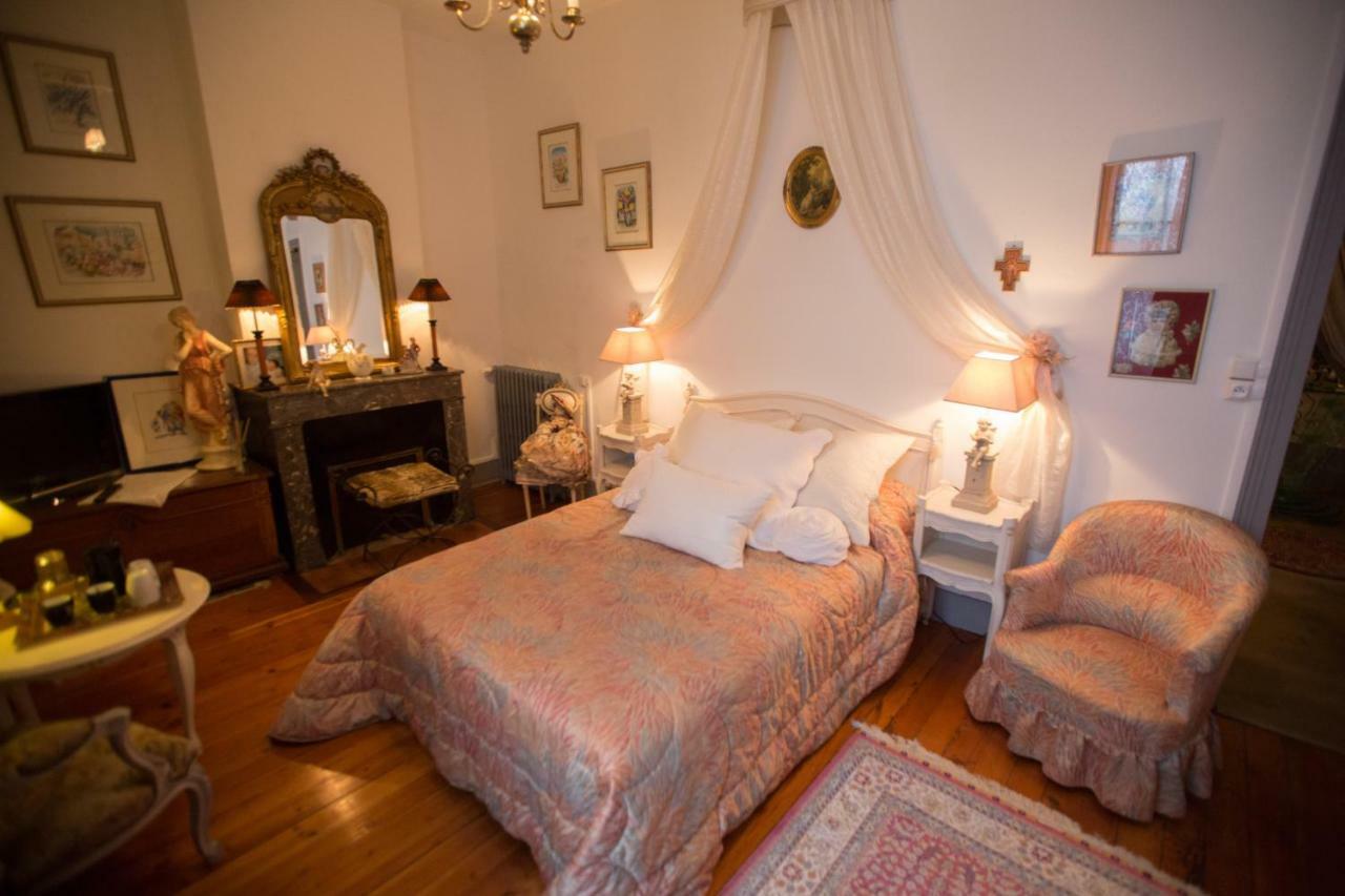 Le Grand Echiquier Otel Coutras Dış mekan fotoğraf